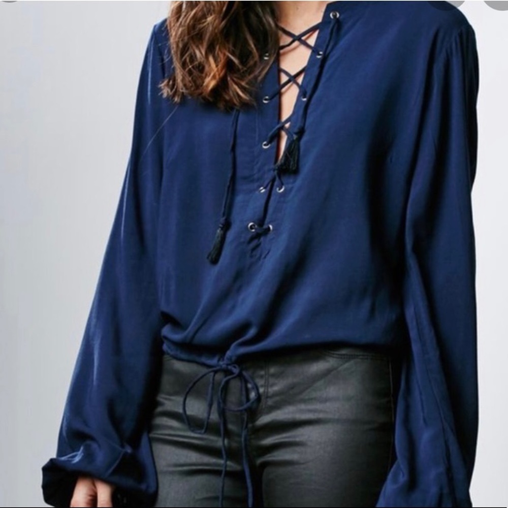Faithfull the Brand Shrimpton top in Navy